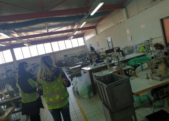 Nuk zbatuan masat ndaj Covid-19/ ISHSH gjobit 2 fasoneri: Në terren për monitorimin e bizneseve