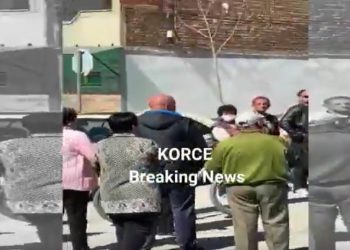 “Po ça bëni me…”, plas sherri mes korçarëve tek furra e bukës. Dalin pamjet (Video)