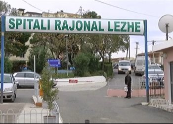 Spitali i Lezhës kthehet në punë, dalin rezultatet e testeve për mjekët pas futjes në karantinë