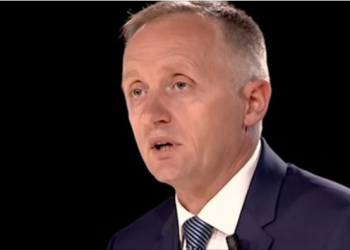 5 javë i vetëizoluar, rrëfimi i gazetarit për sëmundjen: E keqja vjen me kilogram dhe ikën me gram