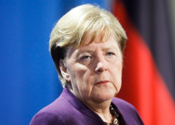 Pati kontakt me mjekun e infektuar, Angela Merkel bën testin e tretë për koronavirusin