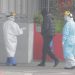 Dyshohen se janë infektuar me koronavirus/ Mbërijnë te Infektivi e moshuara nga Kavaja dhe një i ri