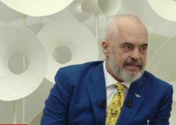 REKORDI/ Rama po flet direkt për publikun kosovar