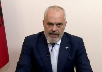 Koronavirusi/ Rama: Vuçiç ka tre porta ku mund të trokasë, ndërsa ne kemi BE-në dhe SHBA-të