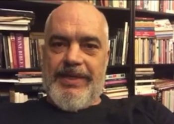 Koronavirusi paralizon Shqipërinë nga jugu në veri! Rama: Nga e hëna askush nuk qarkullon dot jashtë qytetit