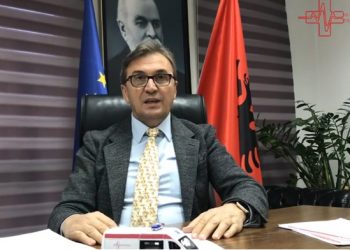 U infektua nga COVID-19, flet drejtori i Urgjencës: Në front mund të dëmtohesh, temperatura ime…