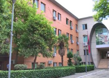 Operacioni “Ndërmjetësi”/ Dalin emrat e të arrestuarve për skemën e mashtrimit me TVSH në Tiranë