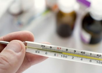Koronavirusi/ Temperaturën duhet ta masim dy herë në ditë, dhe për këtë ka një arsye të fortë