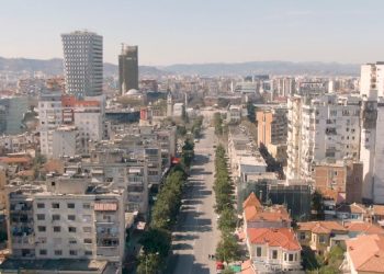 Ja lista e plotë e bizneseve që mund të punojnë pa pengesa dhe orare (Tabela)