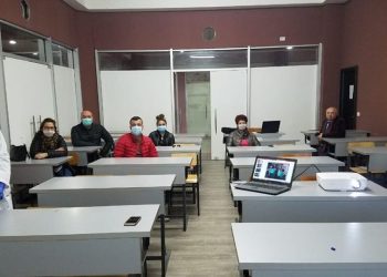 Koronavirusi/ Manastirliu: 3 mijë mjekë, infermierë dhe studentë nisin trajnimin për të shërbyer