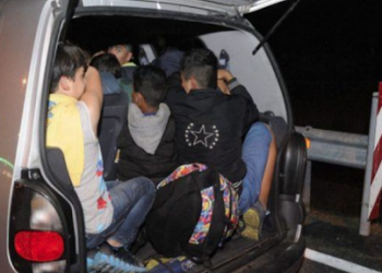 Po transportonin emigrantë të huaj kundrejt parave, pranga dy personave në Korçë e Pogradec