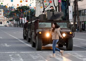 “Shtetrrethimi” nga koronavirusi/ Lista e bizneseve që do jenë hapur dhe ato që do mbyllen