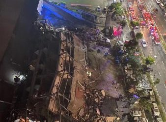 Shembet hoteli karantinë në Kinë, mbeten nën rrënoja dhjetëra të prekur nga koronavirusi (Video)