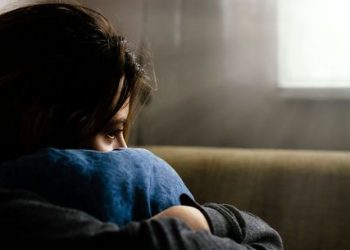 Karantina masive nuk mbahet dot për një periudhë të gjatë, flet psikiatri