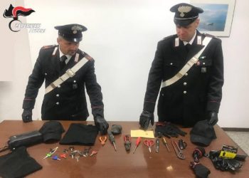 Italia/Kapen tre shqiptarë të akuzuar për mbi 40 grabitje