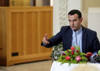 Java e Pashkëve/ Dom Gjergj Meta: Ja si do e kremtojmë këtë javë në kohën e koronavirusit