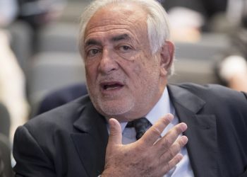 Të qënit, të pasurit dhe pushteti në krizë