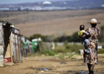 Paralajmërimi i OBSH: Afrika, epiqendra tjetër e COVID-19. Mund të vrasë të paktën 300 000 vetë