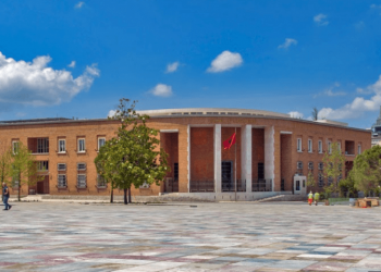 COVID-19/ Gati politika e jashtëzakonshme e lehtësimit sasior. Plani B i Bankës së Shqipërisë, çfarë parashikohet