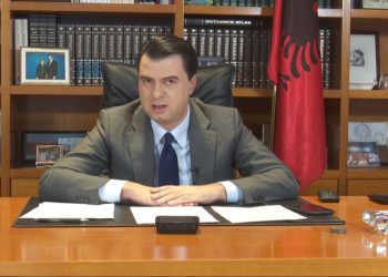 “Testimi masiv do na japë shifra të sakta”, Basha: Nuk mund të rrimë mbyllur në shtëpi pa plan