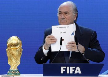 Ish-presidenti i FIFA-s: Botërori 2022 të mos zhvillohet në Katar, të luhet në…