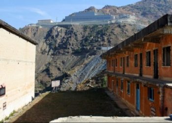 U arratis nga burgu i Bënçes, kapet pas 500 metrash ndjekje i akuzuari për trafik droge