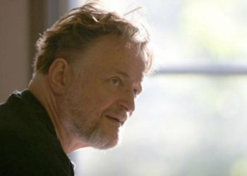 Covid-19/ Shpikësi i “Game of Life” e humb betejën me virusin