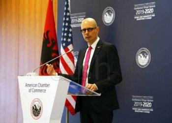 Anketimi/Anëtarët e Dhomës Amerikane të Tregtisë në Shqipëri: E ruajtëm fuqinë punëtore pavarësisht COVID-19