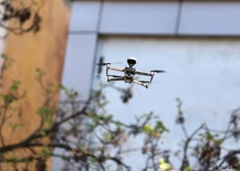 “Epidemia është nën kontroll”, autoritetet shqiptare për DW: Pse u zgjat shtetrrethimi këtë fundjavë