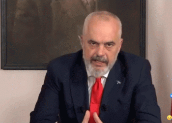 Kryeministri Rama nxjerr video dhe i jep përgjigje PD-së: S’ka asnjë kontratë sekrete. Ja sa janë blerë maskat dhe veshjet mbrojtëse!