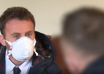 Histori shqiptare/Studenti ekselent përjashtohet nga policia për gjobën e të atit