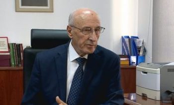 Biologu Et’hem Ruka: Pandemia e koronavirusit mund të shuhet pas dy javësh