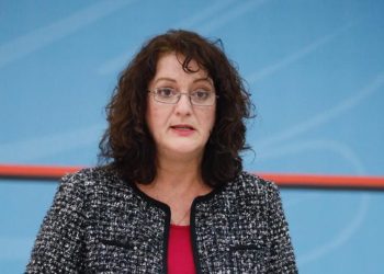 Drejtoresha e ISHP-së: S’ka një datë fikse se kur do ikë koronavirusi, si matet rënia e infeksionit