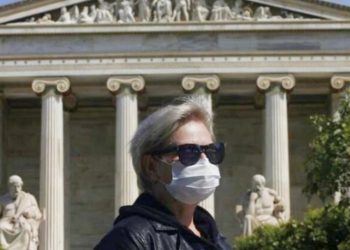 Nga hapja e dyqaneve te lokalet e restorantet, Greqia zbulon planin për lehtësimin e masave