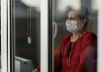 Çfarë po ndodh te Infektivi? 2 pacientë në gjendje të rëndë nga koronavirusi, transferohen tek “Shefqet Ndroqi”