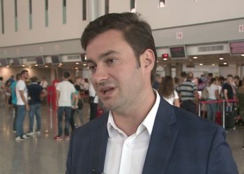 Dorëhiqet drejtori i Aviacionit Civil Krislen Keri, ja kush e zëvendëson