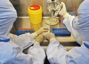 Fëmija 9 vjeç i infektuar me koronavirus takon 170 persona, por nuk infekton asnjë