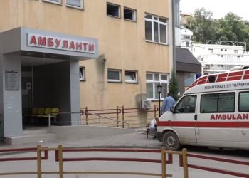 U gjet i vdekur në banesë në Maqedoninë e Veriut, 44-vjeçari nga Fieri ishte prekur nga koronavirusi