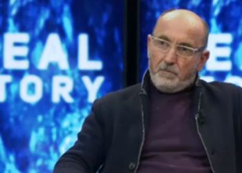 “Mund të jetë si gripi spanjoll”/ Dy teoritë apokaliptike të Fatos Lubonjës për Covid-19