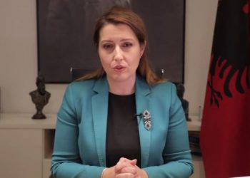 Manastirliu për median italiane: Armikun e padukshëm do ta luftojmë së bashku! Shqipëria ka çfarë t’i japë botës