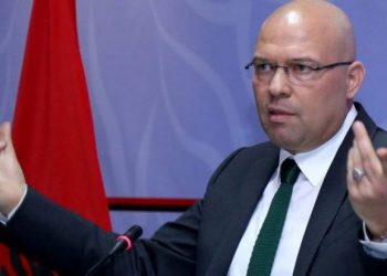 Manjani nis bastet për koronavirusin: Të hënën hiqet shtetrrethimi! Do mbetet e mbyllur vetëm…