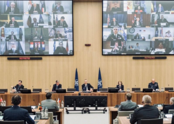 NATO mbledh online Ministerialin për COVID-19, Stoltenberg: Për çfarë u ra dakord