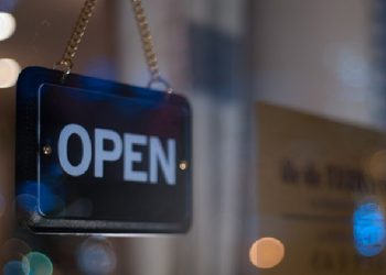 Hapet blloku i dytë i bizneseve, 27 mijë punonjës rikthehen në punë. Sot lehtësohen masat në zonat e gjelbërta