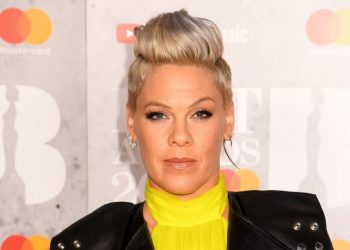 “Kjo sëmundje është serioze dhe e vërtetë”, Pink dhe i biri 3-vjeçar infektohen me Covid-19