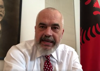 “Ditët më të mira do të kthehen”, Rama e nis ditën me optimizëm dhe citon Mbretëreshën Elisabeth II