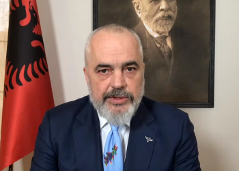 “Javën e ardhshme Taks-Forca kundër-COVID”/ Rama: Monitorim për respektimin e masave. Një mjek në çdo biznes