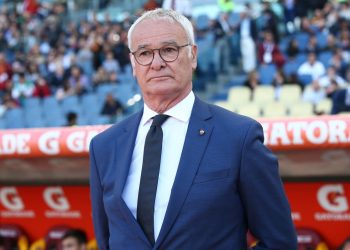 Një njeri si Claudio Ranieri, “babaxhani” surprizon lojtarët për Pashkë