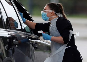 Bota e ‘pushtuar’ nga koronavirusi/ Mbi 42 mijë viktima dhe rreth 860 mijë të infektuar