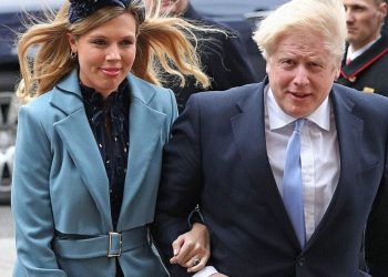 Ka simptoma të Covid-19, e fejuara shtatzënë e kryeministrit britanik prej një jave në regjim shtrati