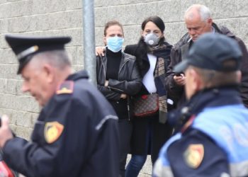 “Shkodra, bombë me sahat”, Rama apel të fortë shkodranëve: Situata shumë delikate
